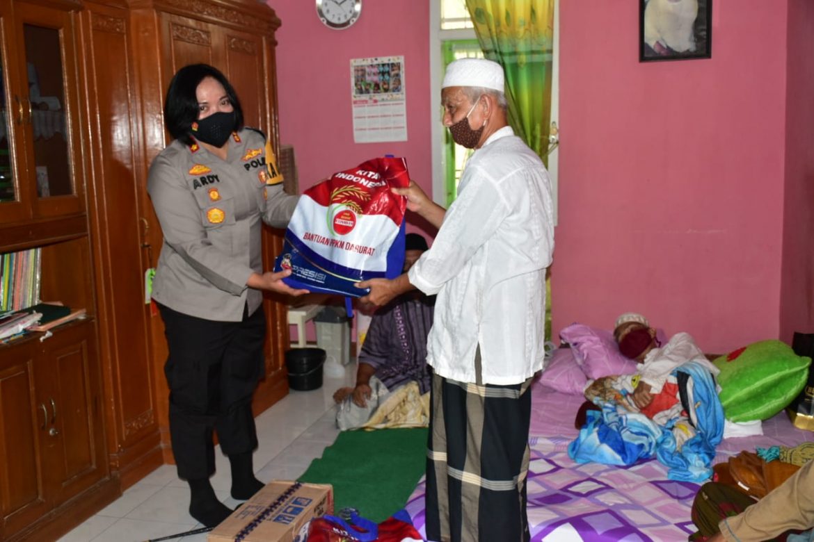 Jalin Silaturahmi, Kapolres Banjar Kunjungi Pimpinan Ponpes Minhajul Karomah di Desa Balokang