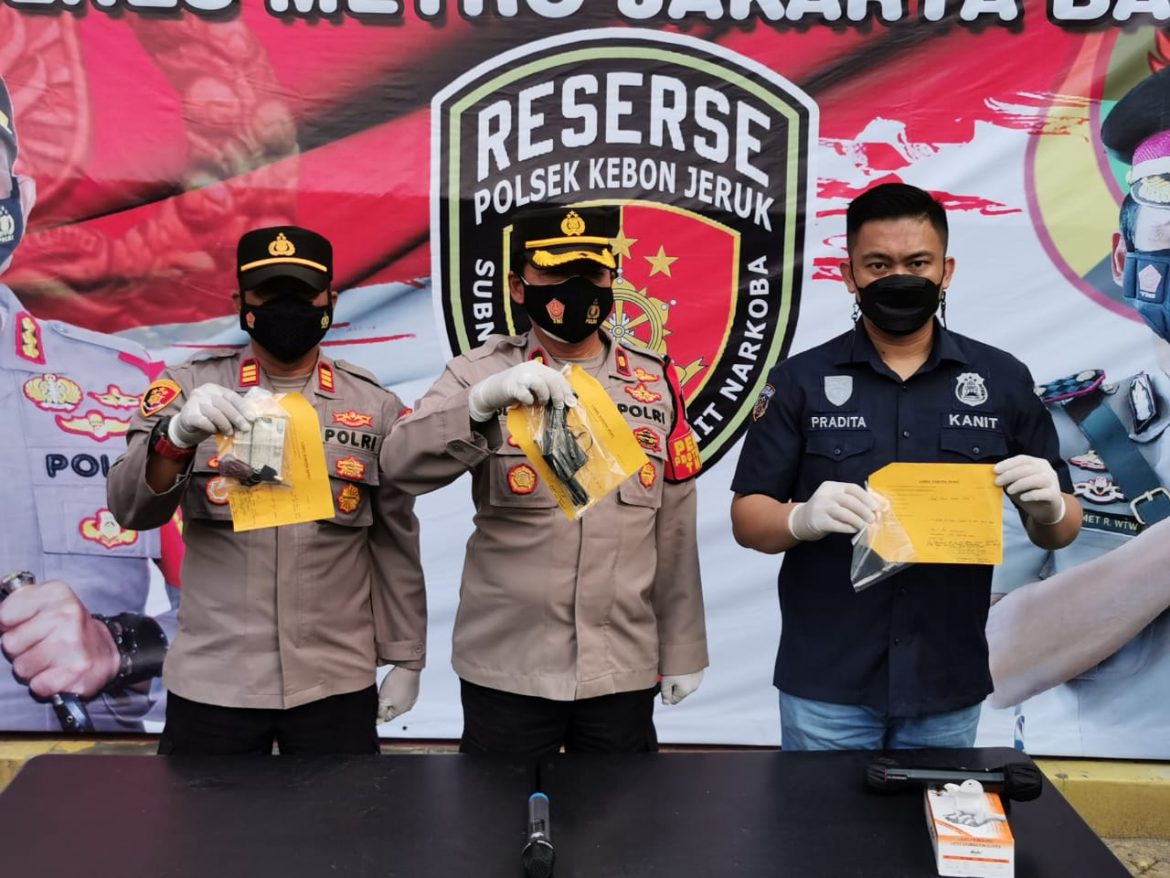 Ironis, Datang dari Kampung ke Jakarta Bukan mencari Pekerjaan yang Halal, 2 Orang Pemuda Diamankan Polsek Kebon Jeruk