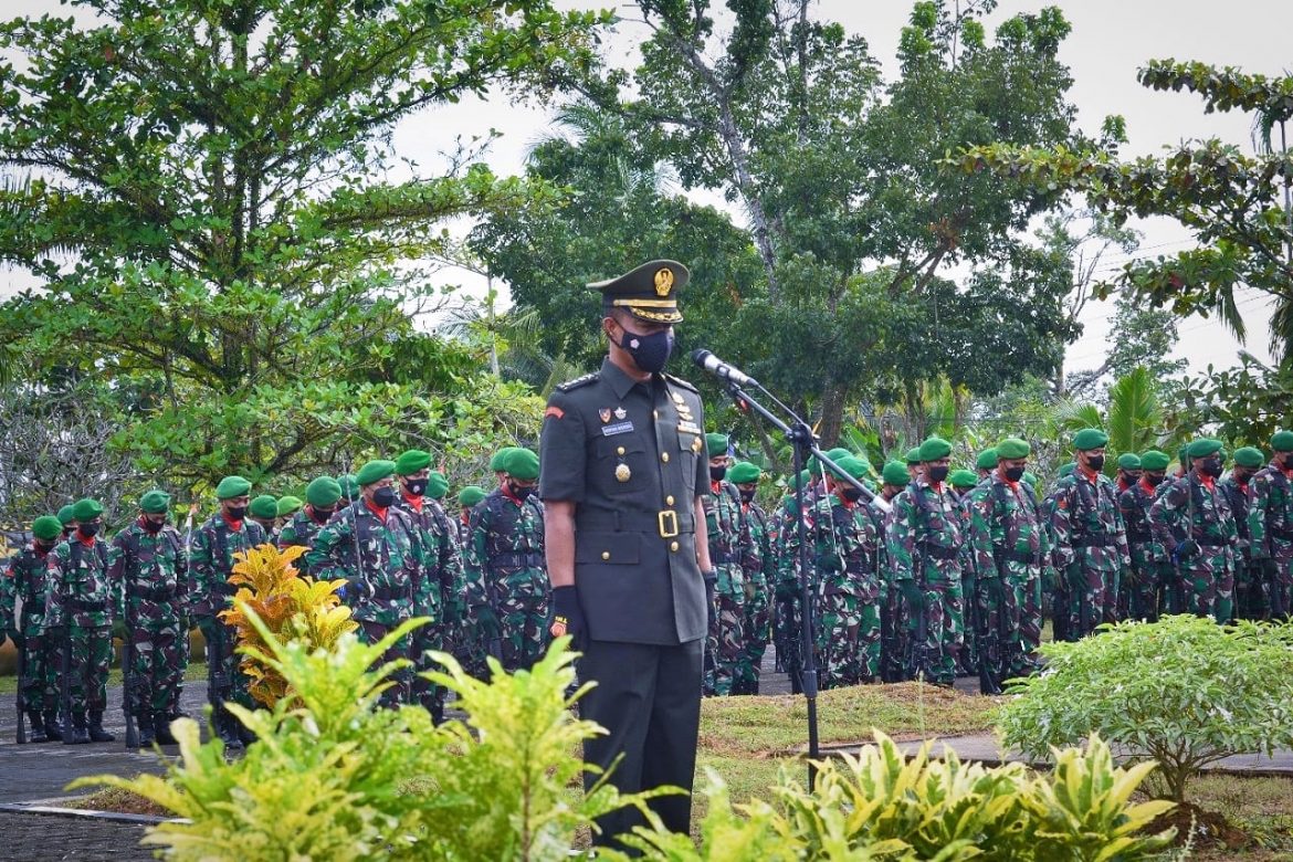 Kepala Staf Korem 121/Abw Pimpin Ziarah Rombongan
