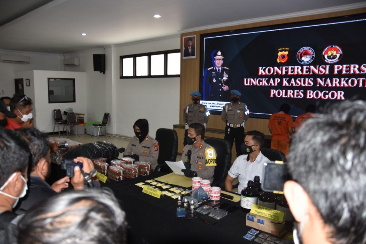 Home Industri Narkotika Jenis Tembakau Sintetis Kembali di Ungkap Polres Bogor