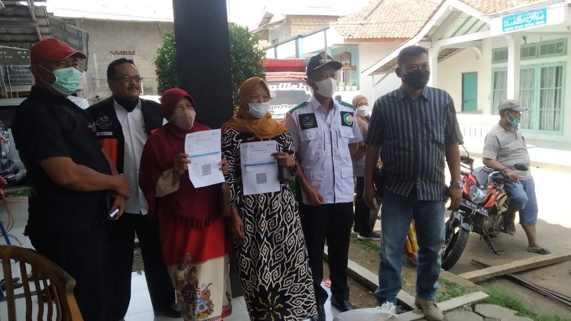 Muspika Cijeruk Tinjau Langsung Gelaran Vaksinasi Presisi Covid 19 Diwilayah Desa Warung Menteng.
