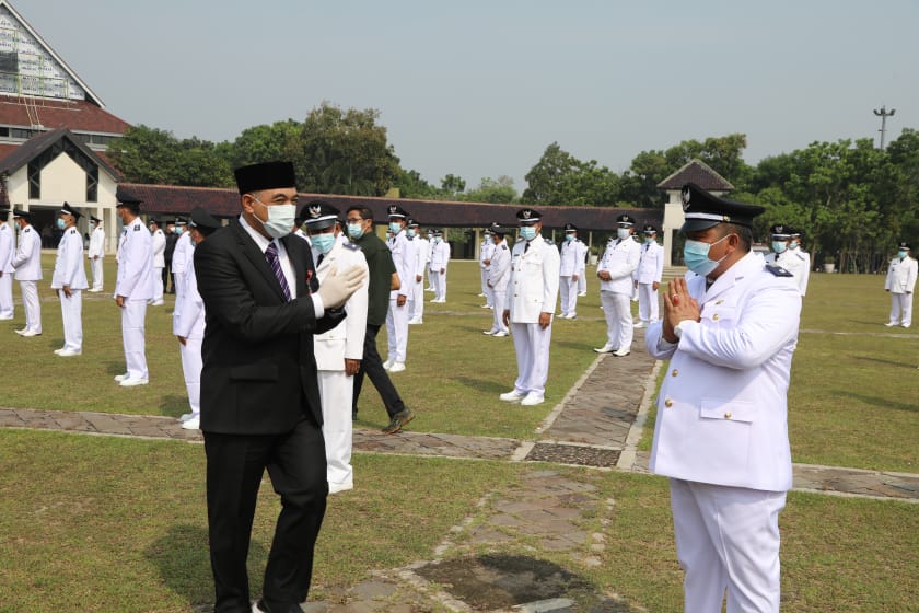 Bupati Kabupaten Tangerang A. Zaki Iskandar Lantik 77 Kades Terpilih