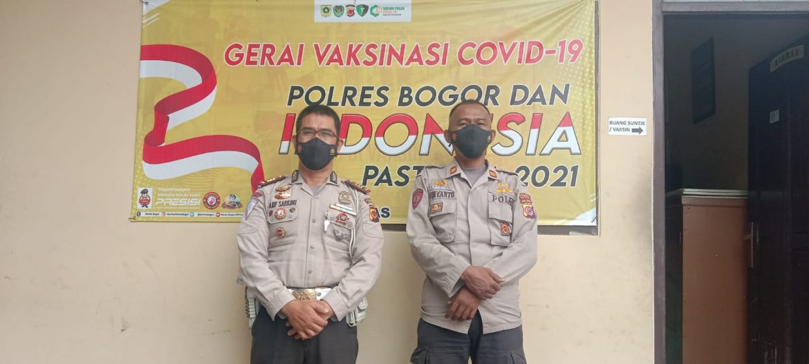Tiada Henti Polsek Ciomas Polres Bogor  Gelar Vaksinasi Covid-19 Setiap Hari di Mapolsek Ciomas