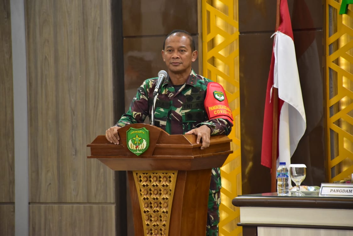 Pangdam Jaya Selaku Pangkogasgabpad Memberikan Pengarahan, Evaluasi Kinerja Penanganan Covid-19 dan Prosedur Repatriasi