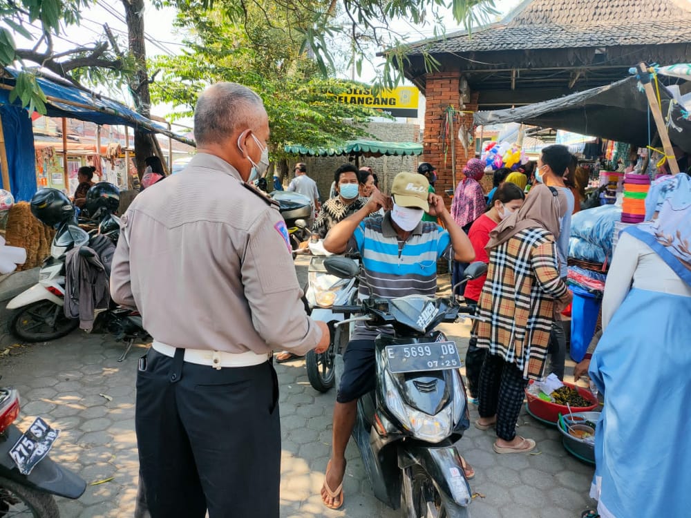 Polisi Gelar Kegiatan Posko PPKM Pasar Terpadu