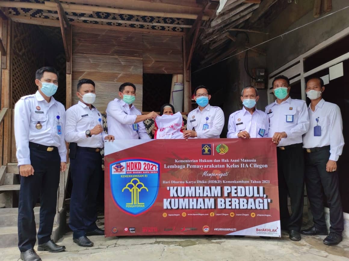 Gelar Bakti Sosial “Kumham peduli, Kumham berbagi”, Masyarakat Ucapkan Terimakasih Kepada Lapas Cilegon