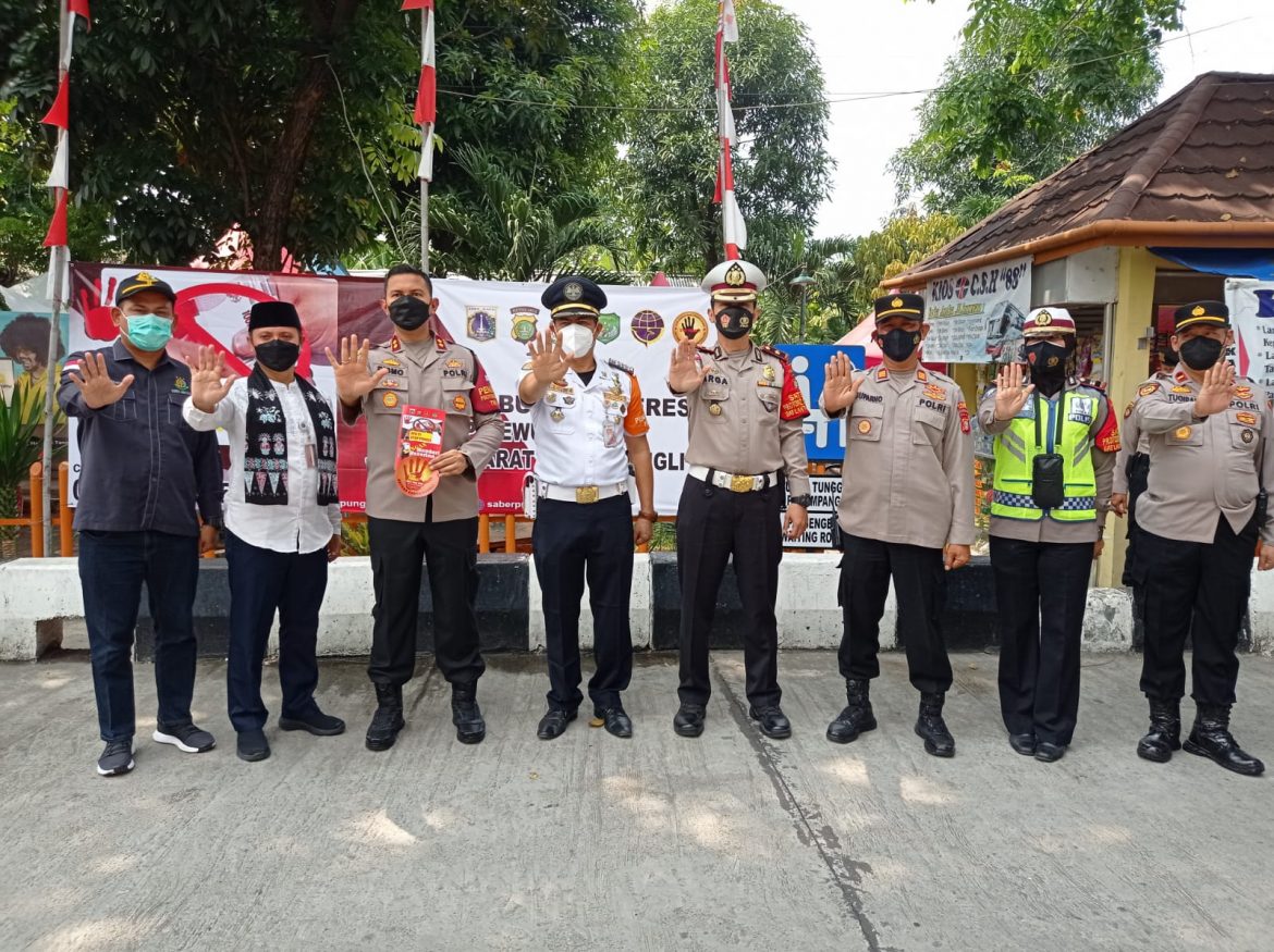 Satgas Saber Pungli Jakarta Barat Melaksanakan Peninjauan Di Tempat Lokasi Pelayanan Masyarakat
