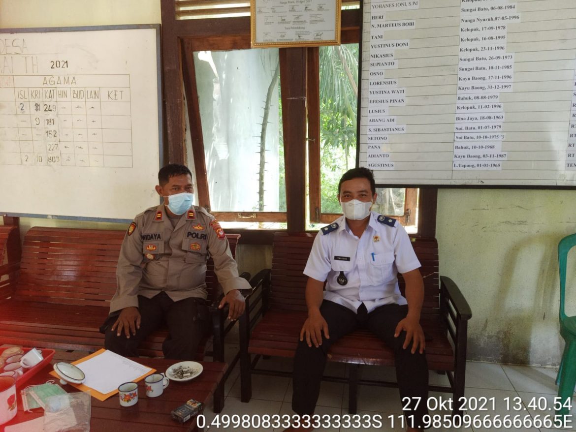 Kapolsek Ella Hilir Iptu Widaya Laksanakan Kegiatan Sambangi dan Silaturahmi ke Desa-Desa