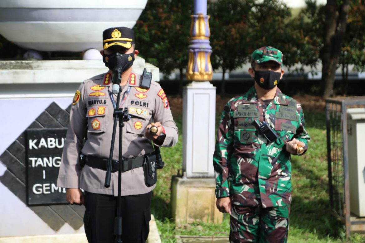 Dandim 0510/Trs Dampingi Kapolres Pimpin Gelar Pasukan, Pengamanan Unras