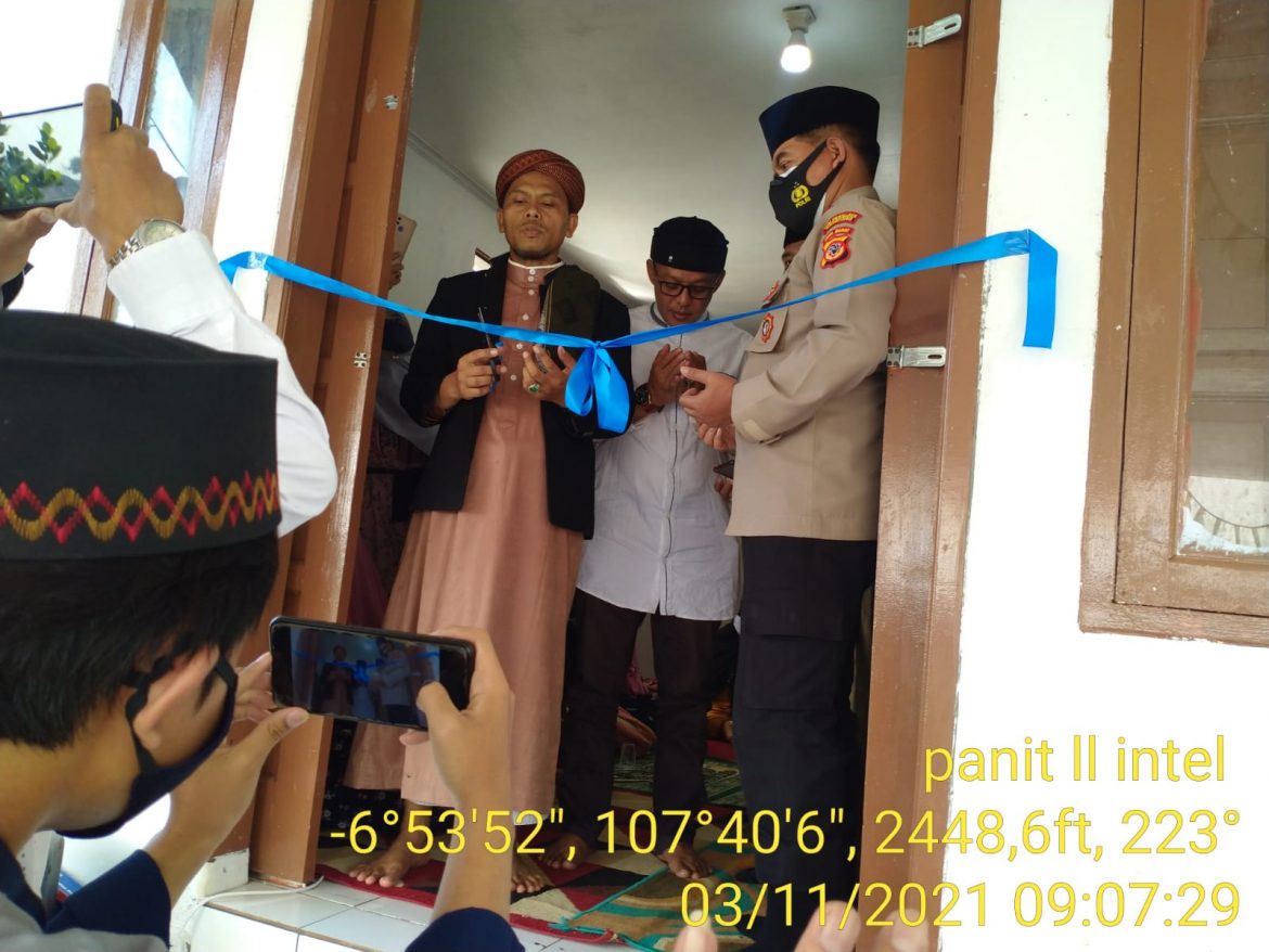 Kapolsek Antapani Bersama Forkopincam Kec. Mandalajati Menghadiri Giat Peresmian Ponpes Miftahul Muklhisin