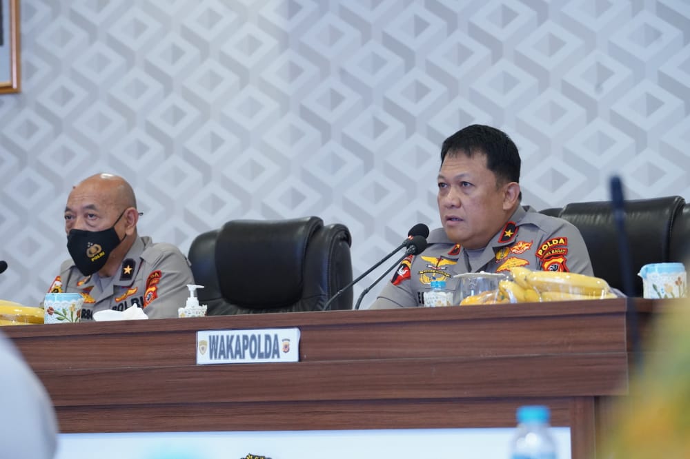 Wakapolda Jabar Hadiri Pelaksanaan Sidang Dewan Penghargaan Polda Jabar Kepada Anggota Polri Yang Berprestasi