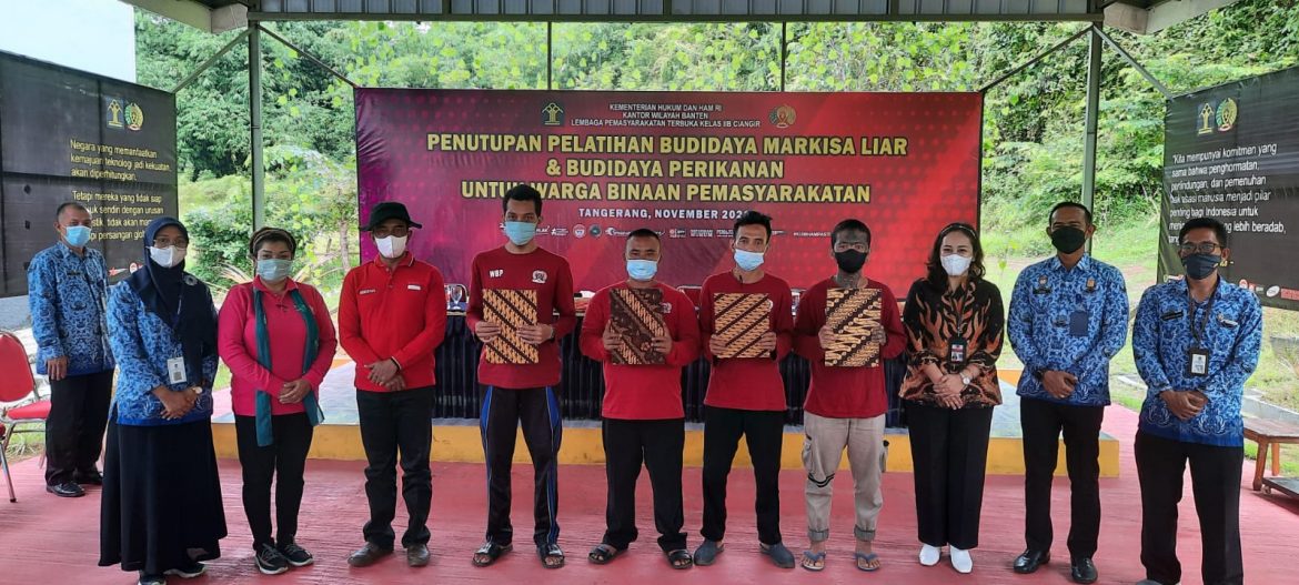 Lapas Terbuka Ciangir Gelar Penutupan Pelatihan Budidaya Markisa Liar dan Budidaya ikan di Rutan Tangerang