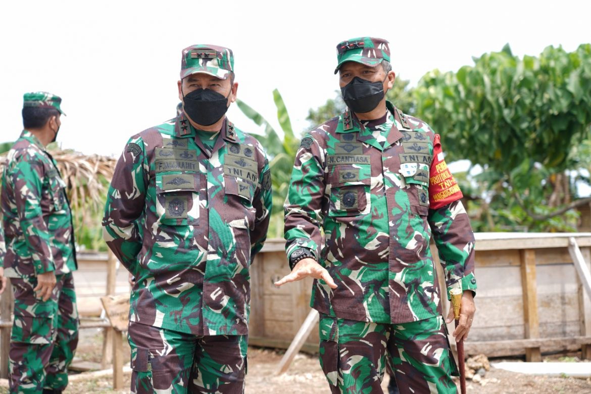 Pangdam Kasuari Terima Kunjungan Pangdam Merdeka