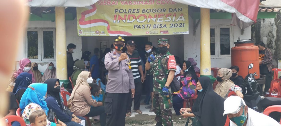 Polsek Cigudeg Terus Dorong Percepatan Vaksinasi Covid19