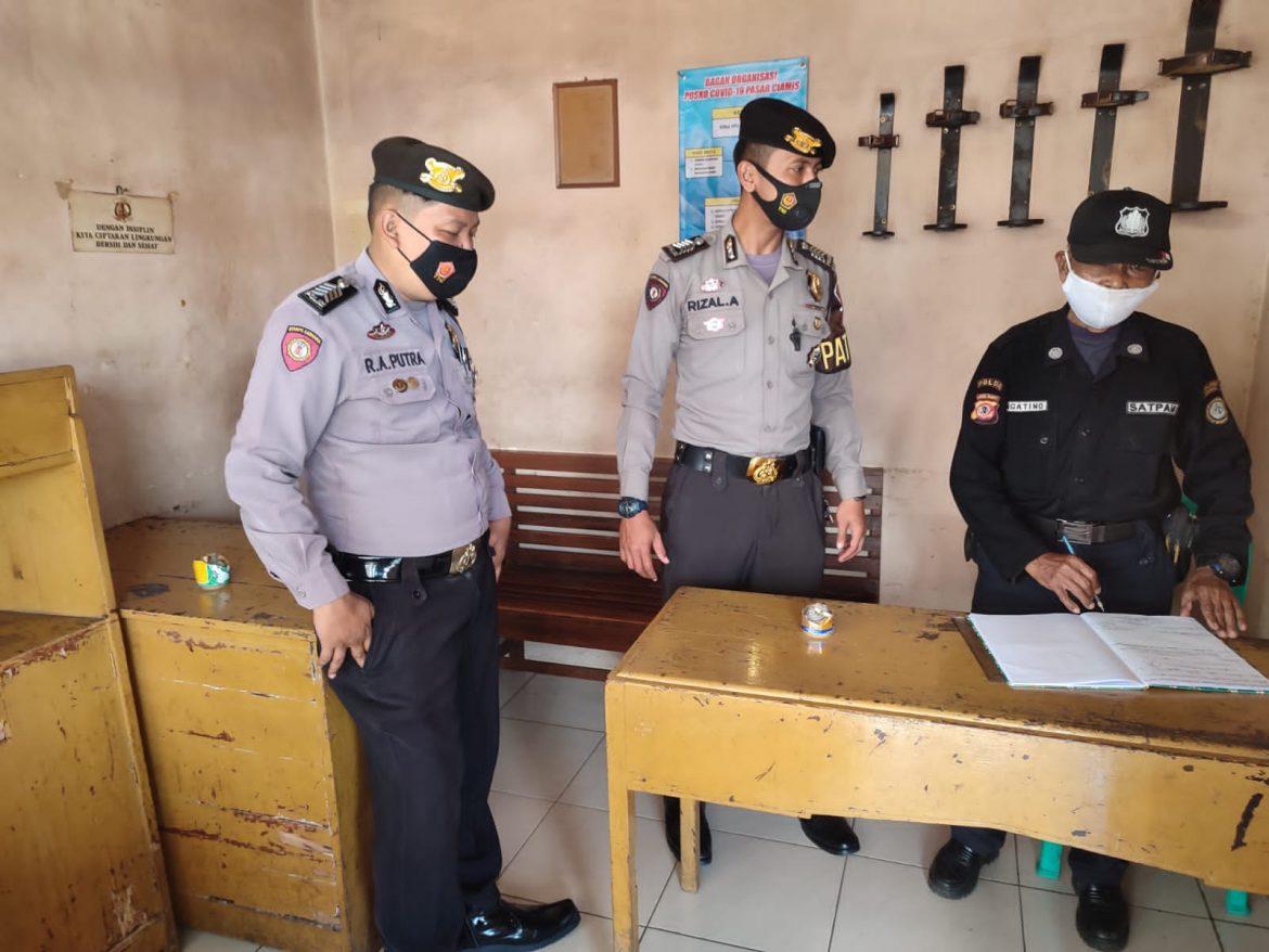 Sat Samapta Polres CIamis Laksanakan Pengaman Posko  PPKM Mikro Level 2 di Wilayah Kab. Ciamis