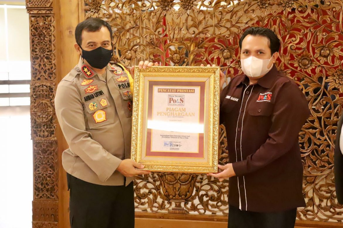 Polisi Selebriti Apresiasi Kapolda Jateng dan Jajaran Atas Prestasi dan Kinerja Gemilang “Aku Sedulurmu”