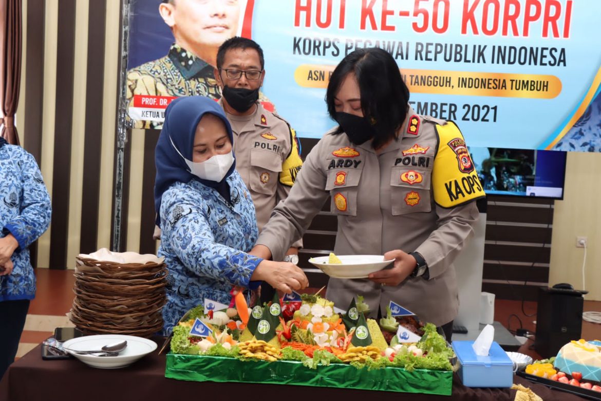 Peringati HUT Korpri Ke-50, ASN Polres Banjar Gelar Syukuran Secara Sederhana