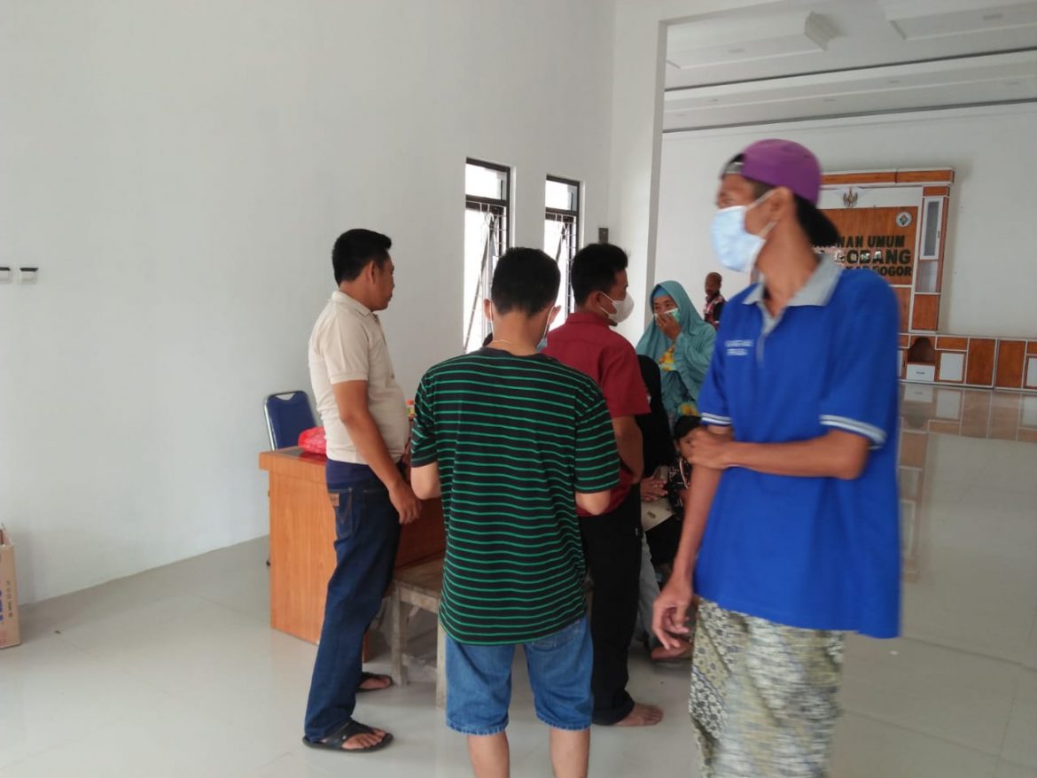 Polsek Rumpin Gelar Vaksinasi Massal, Upayakan Target Vaksinasi di Akhir Tahun Penuhi Target
