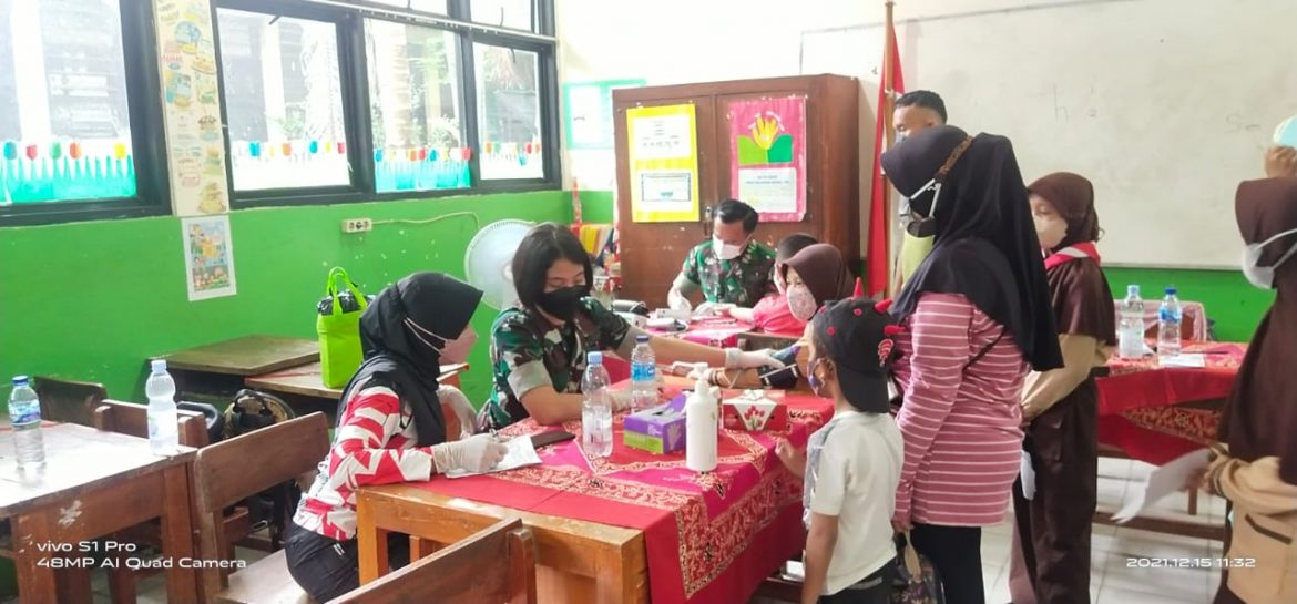SDN Kembangan Utara 04 Pagi Gelar Vaksinasi Covid-19 untuk Siswa Siswi Usia 6 – 11 Tahun