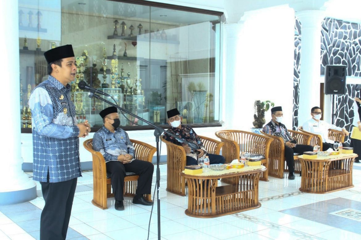 Wabup Yana D Putra Lepas Kafilah MQK Kabupaten Ciamis