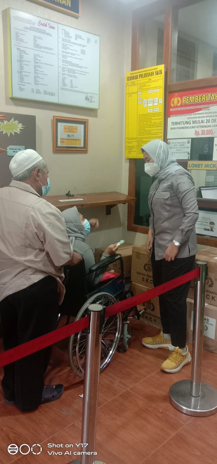 Polres Metro Jakarta Barat Memberikan Kemudahan Pelayanan Bagi Kaum Penyandang Disabilitas Yang Akan Mengurus SKCK Di Polres Metro Jakarta Barat