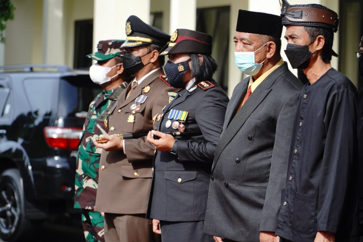 Kapolres Banjar Hadiri Upacara Peringatan Hari Ibu tahun 2021 di Halaman Setda Kota Banjar
