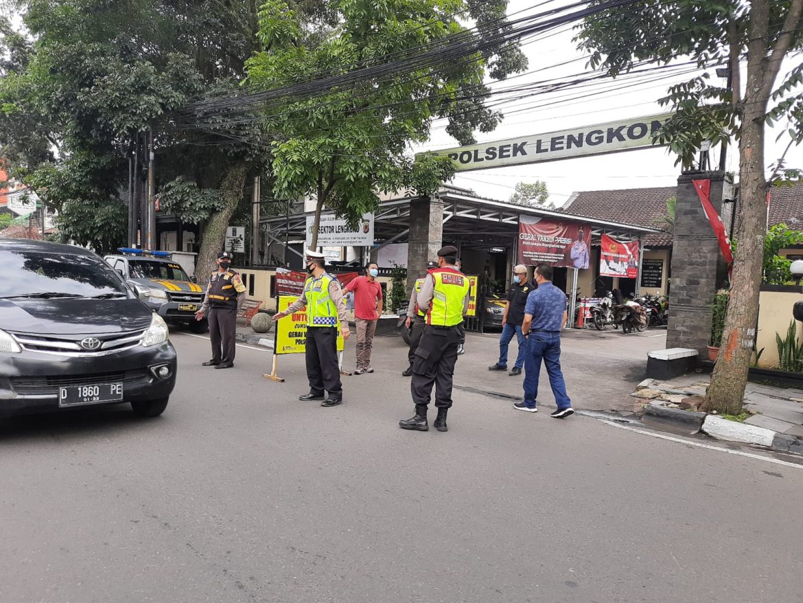 Cegah Pandemi Covid-19, Polsek Lengkong Laksanakan Ops Stationer dan Mobile