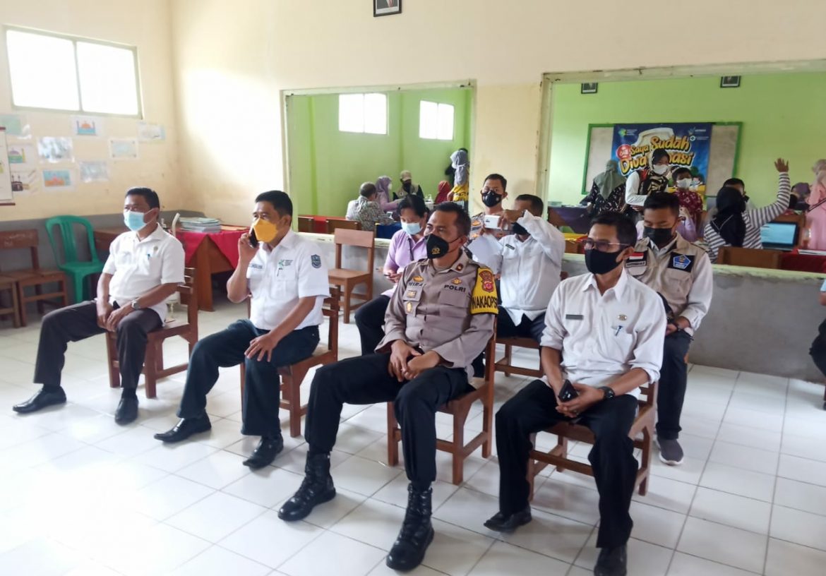 Wakapolres Banjar Mengikuti Zoom Meeting Pimpinan Kapolri Terkait Vaksin Merdeka Anak Serentak