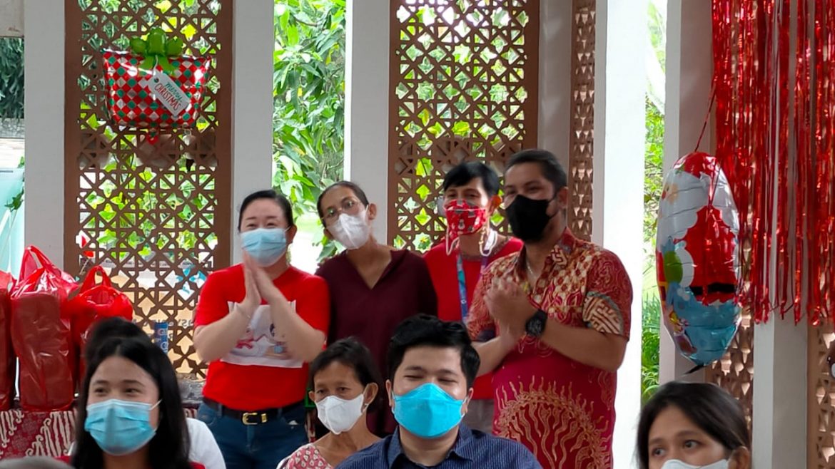 Keluarga Besar Kristiani Bukit Rosemary Gelar Perayaan Natal, Marry Christmas and Happy New Year 2022
