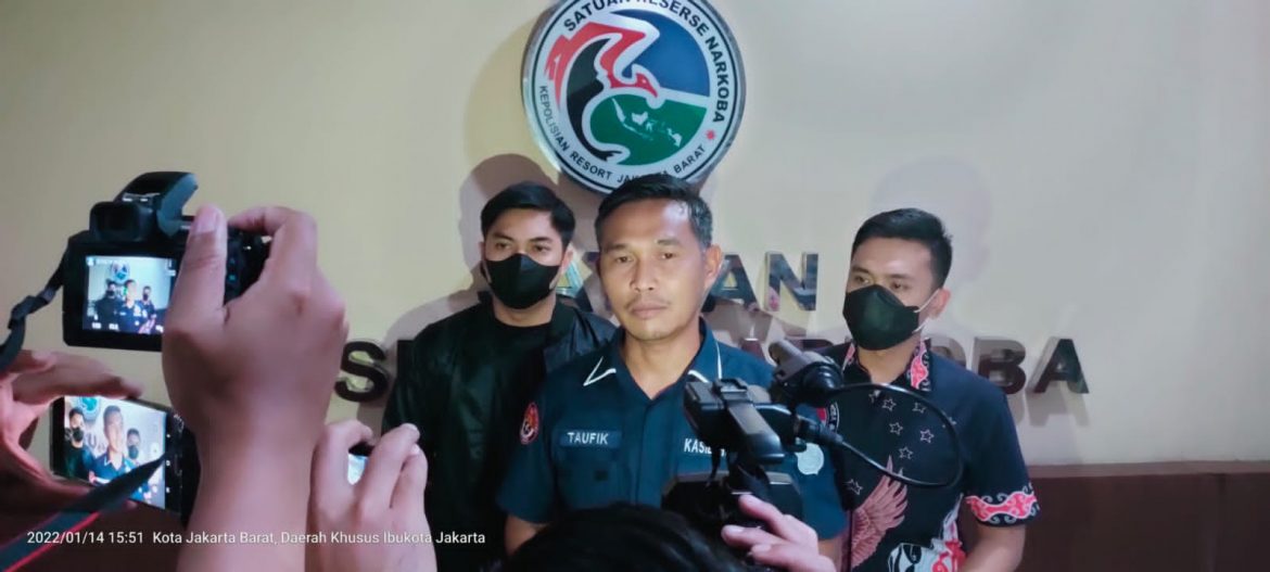 Satuan Narkoba Polres Metro Jakarta Barat Mengamankan Puluhan Kilogram Narkoba Jenis Sabu Jaringan Internasional Dan 2 Orang Pelaku