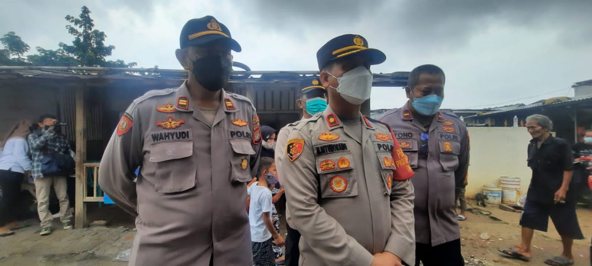 Polsek Kalideres Buka Sentra Vaksianasi Covid-19 Anak Usia 6-11 Tahun di Pemukiman Kumuh Kampung Tabaci