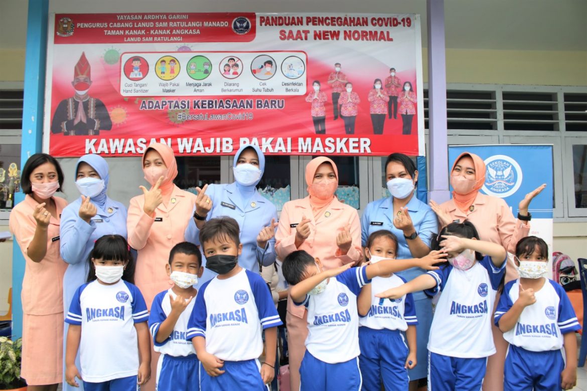 Vaksinasi Anak TK Angkasa Lanud Sam Ratulangi