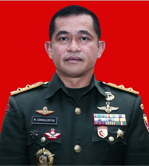 Jendral Kopassus bersama Advokat di Taman Makam Pahlawan