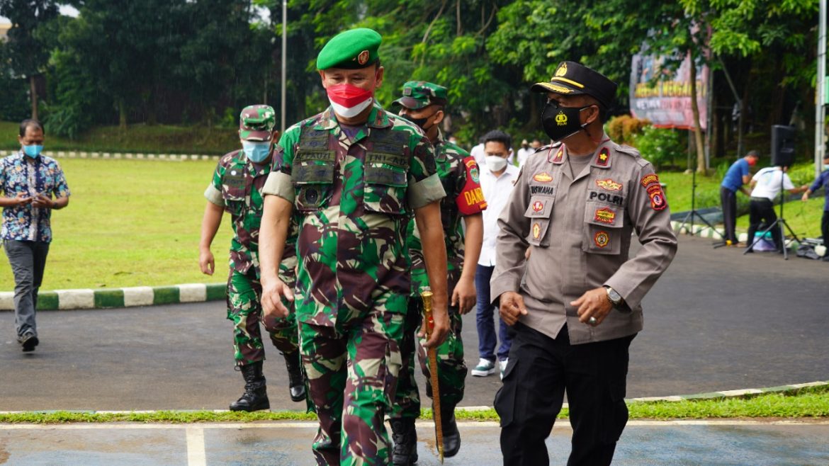 Brigjen TNI Achmad Fauzi Pimpin Apel Sinergitas Tiga Pilar Himbau Aktifkan Posko Tingkat RT, RW, Kelurahan Sampei Kecamatan