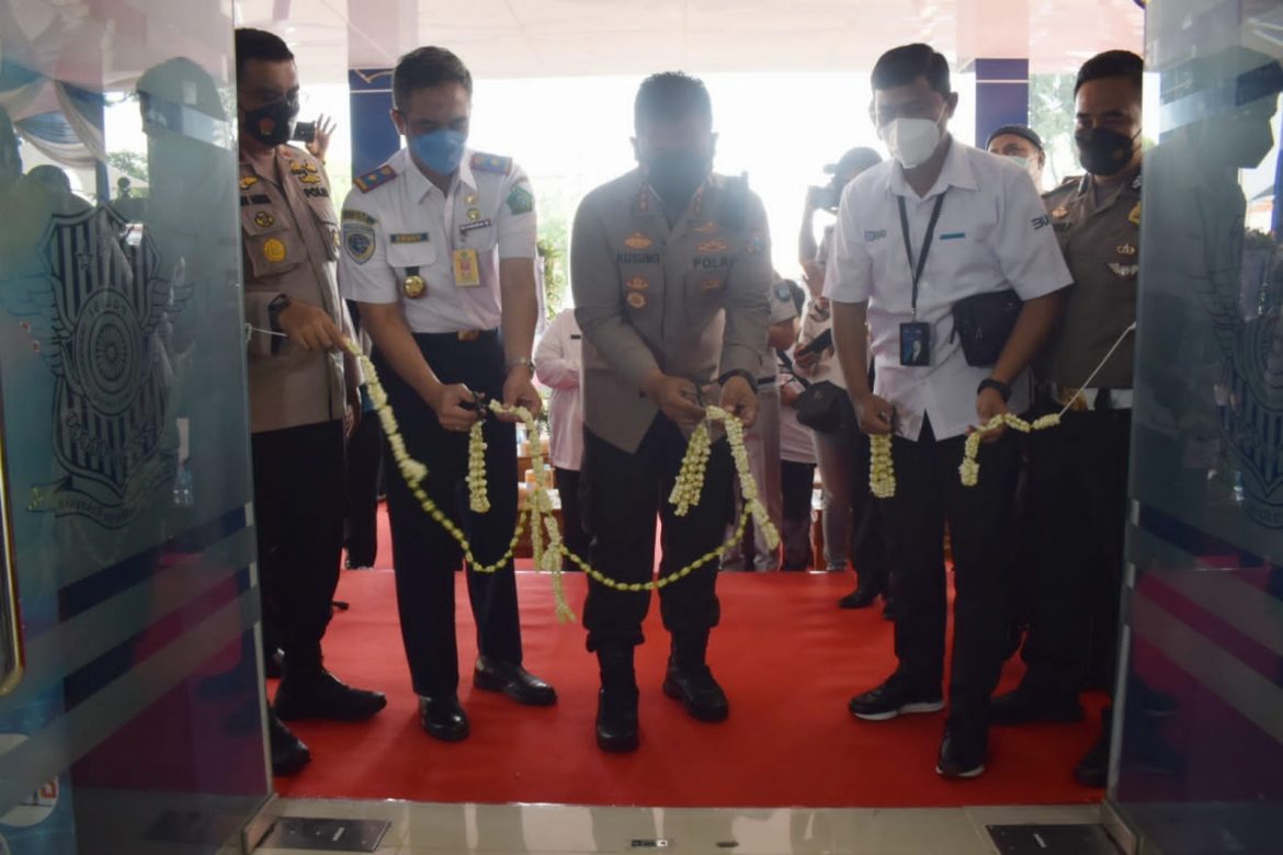 Layanan SIM di Sidoarjo Resmi Pindah di Gedung Satpas Baru