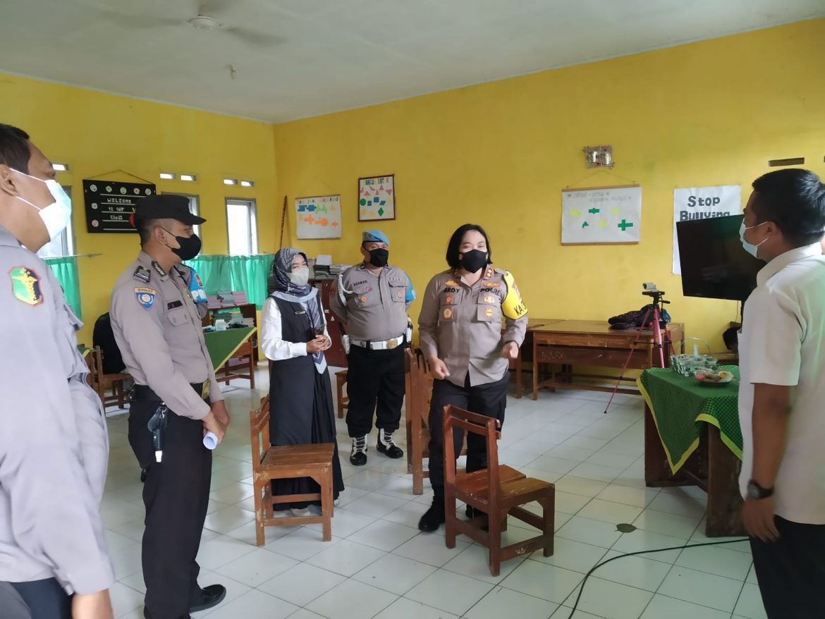 Kapolres Banjar Menghadiri Zoom Meeting Pimpinan Kapolri Terkait Strategi Untuk Antisipasi Lonjakan Covid-19