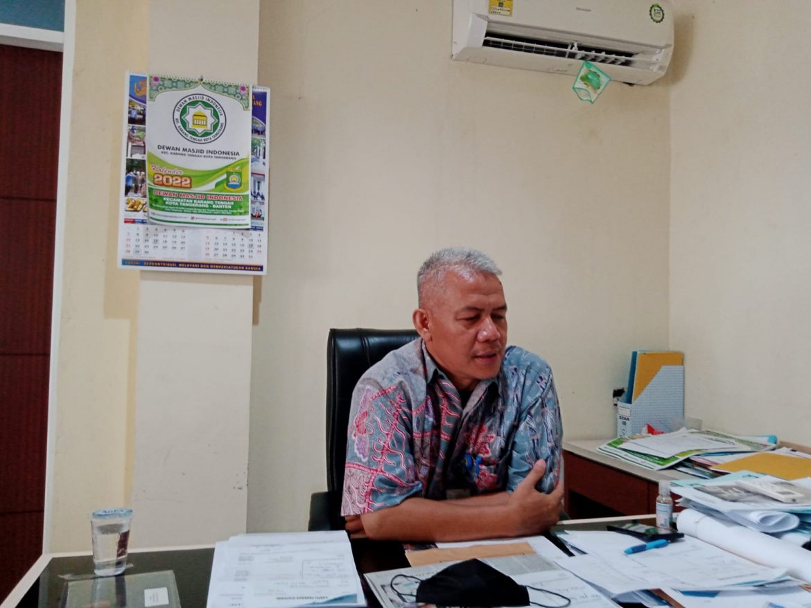 Alat Program YouTuber Kelurahan Ditarik Pihak Kecamatan Karang Tengah karena Program Tidak Berjalan