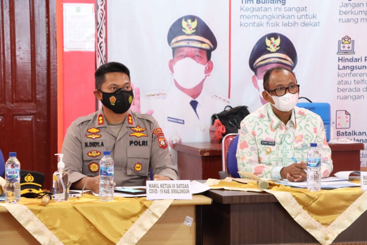 Polres Simalungun Ikuti Pemantauan Vaksianasi Massal Serentak Seluruh Indonesia Oleh Kapolri dari Magelang Polda Jateng