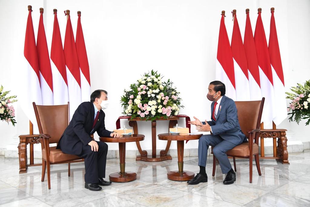 Presiden Jokowi Bertemu Pimpinan ADB di Istana Bogor