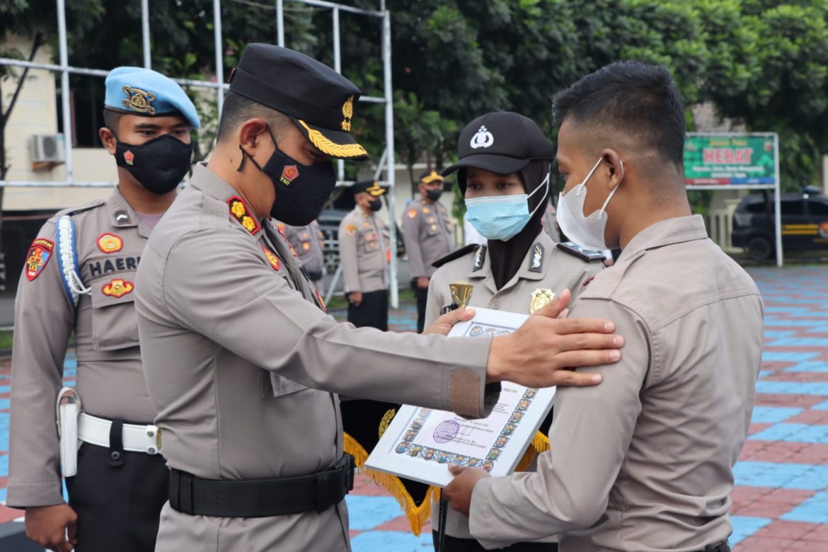 Bantu Tugas Polri, Kapolres Majalengka Polda Jabar Berikan Reward Kepada Warga Yang Gagalkan Aksi Curanmor