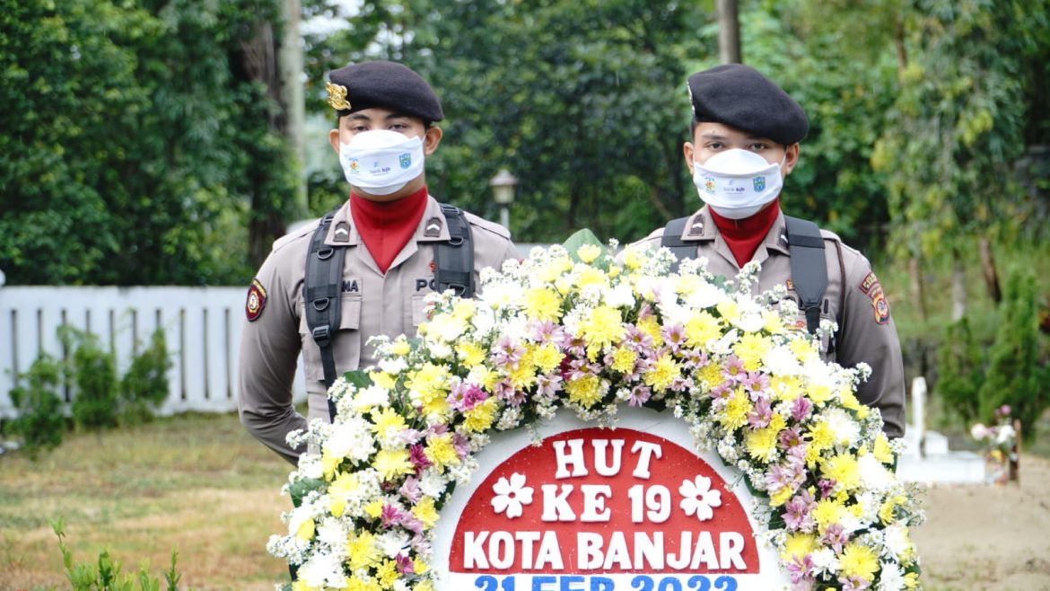 Rangkaian Hari Jadi kota Banjar Kapolres Ikuti Upacara Ziarah Di TMP Bahagi