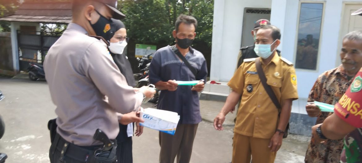 Polsek Ciampea Terus Laksanakan Ops Yustisi dan Edukasi Serta Sosialisasi PPKM Level 3.