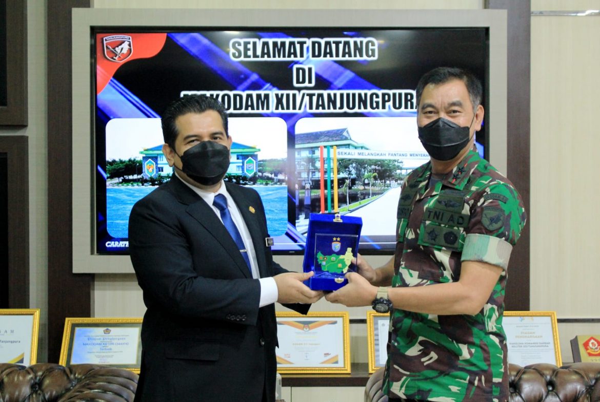 Pererat Silaturahmi, Pangdam XII/Tpr Terima Kunjungan Kehormatan Konsul Malaysia