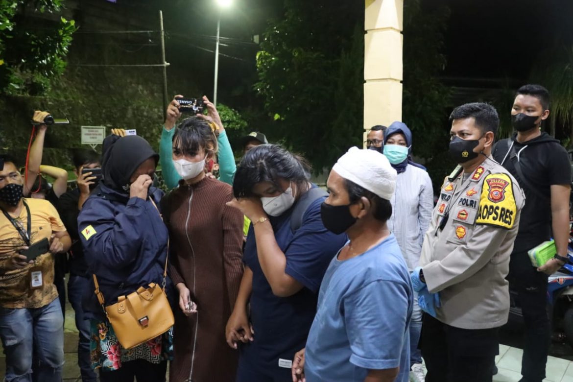 Sat Reskrim Polres Sukabumi Polda Jabar Penuhi Janji, Pulangkan 4 Wanita Korban Perdagangan Orang (TPPO) Dari Papua