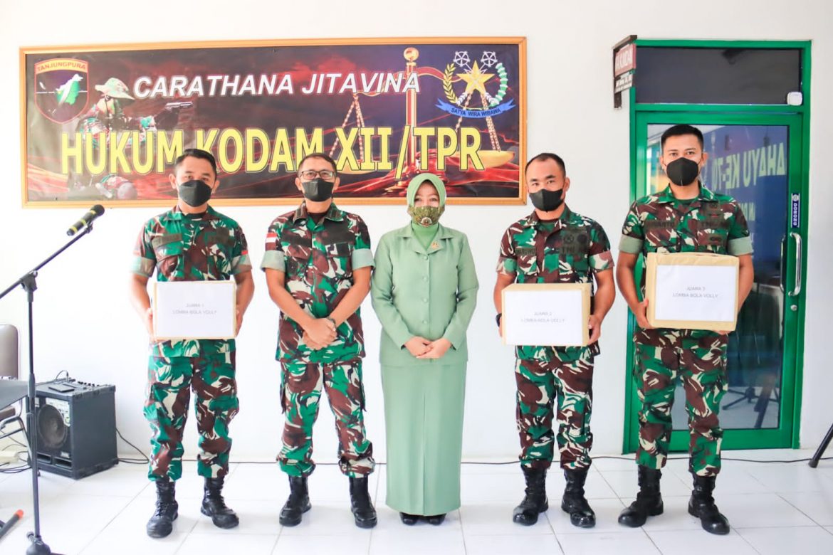 Kumdam XII/Tpr Gelar Syukuran Peringati HUT ke-70 Korps Hukum TNI Angkatan Darat