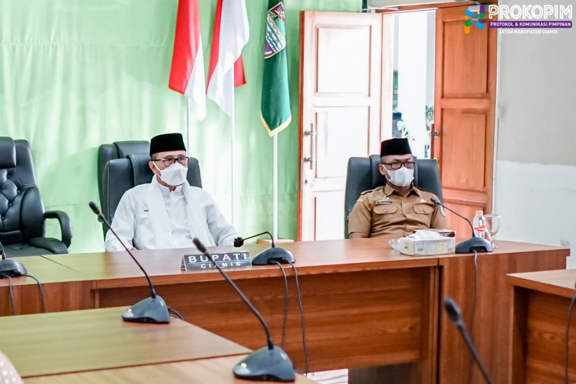 Bupati Ciamis Ikuti Acara Peringatan Isra Mi’raj Tingkat Jabar Secara Virtual