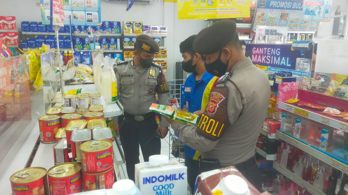 Polisi Pantau Harga Minyak Goreng Di Pasar