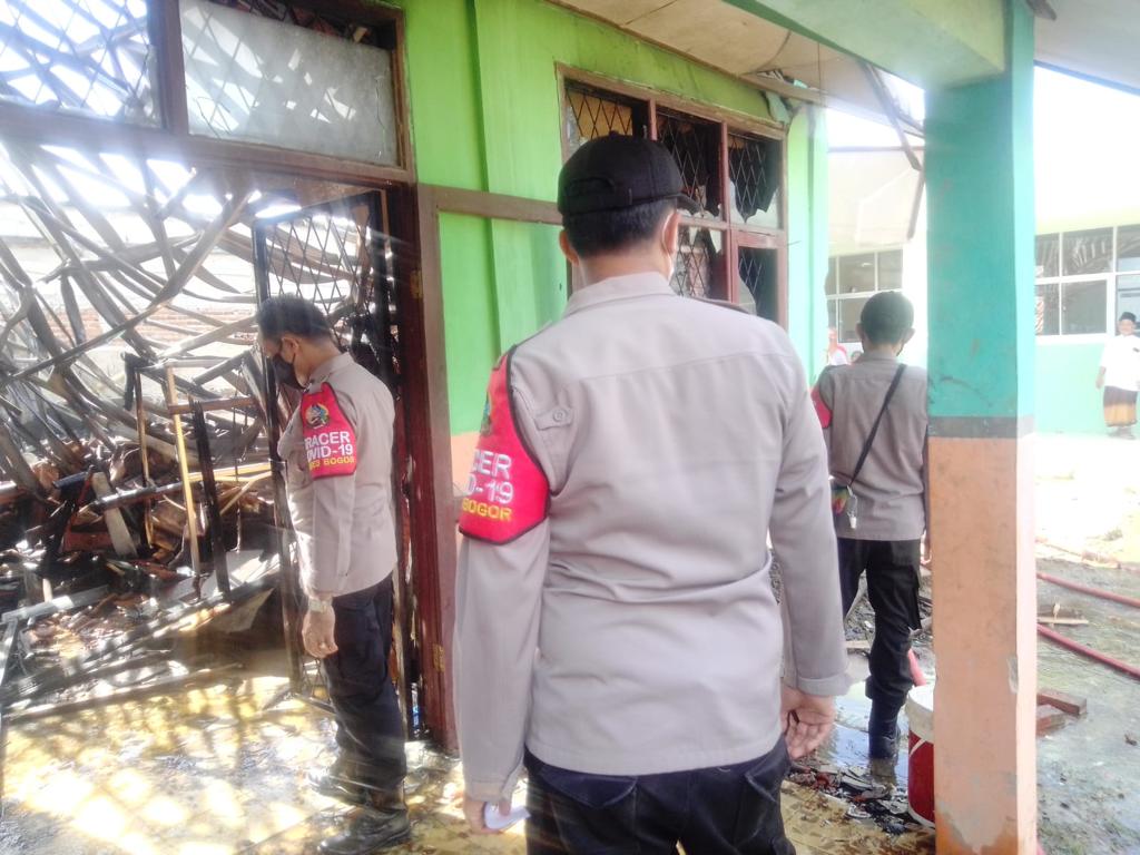 Perpustakaan SDN Pangaur 1 Terbakar, Diduga Gegara Korsleting