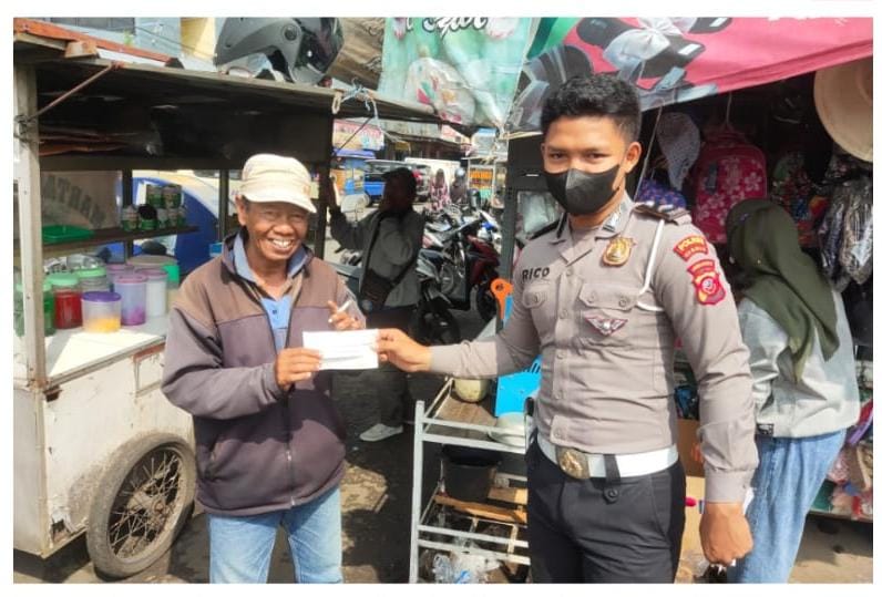 Operasi Keselamatan Lodaya 2022 Polres Ciamis Laksanakan Sosialisasi dan Edukasi Pemasangan Striker