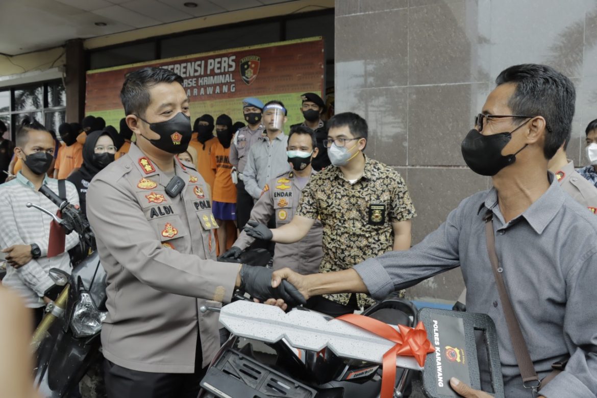 Motor Guru Ngaji Al Qur’an Dicuri, Sebulan Kemudian Dikembalikan Polisi